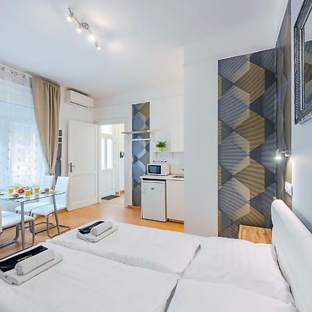 Parking, Ac, Wifi 2 Room Apartment In The Center Budapest Exterior foto